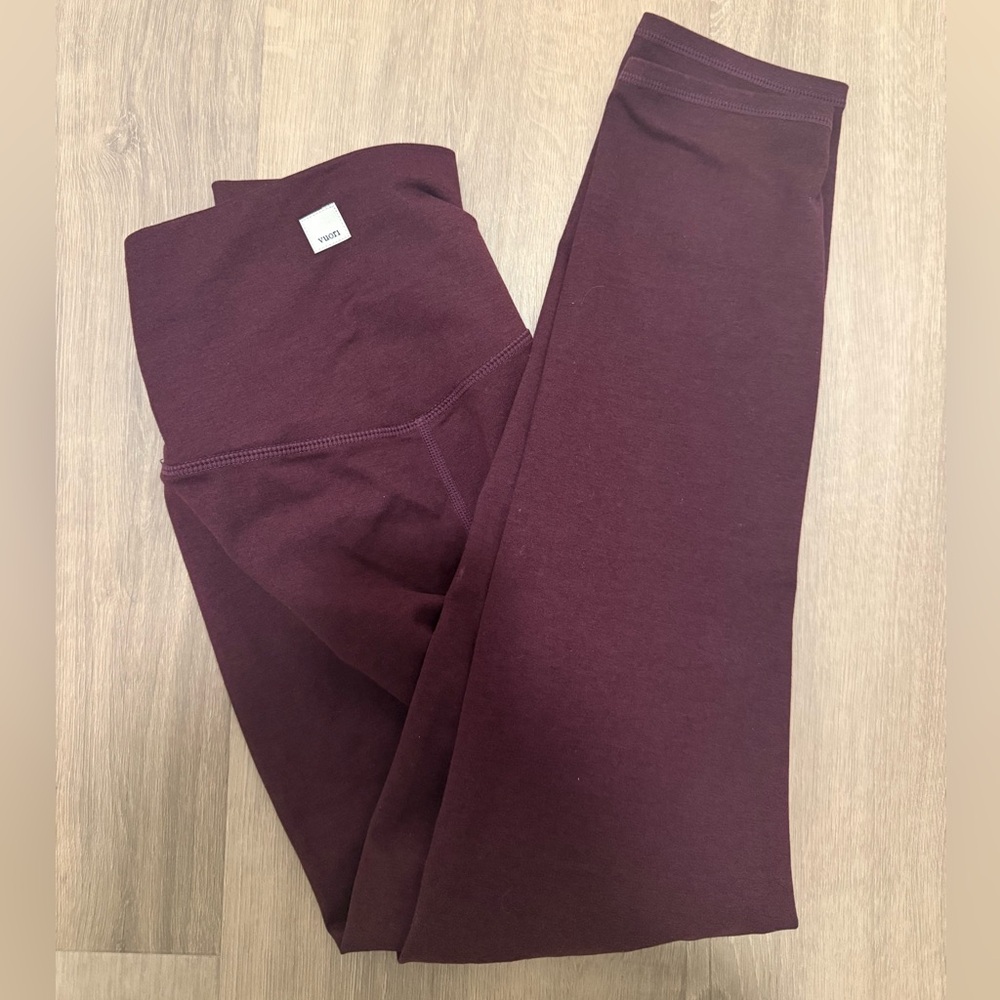 Vuori Leggings XL Pristine Condition